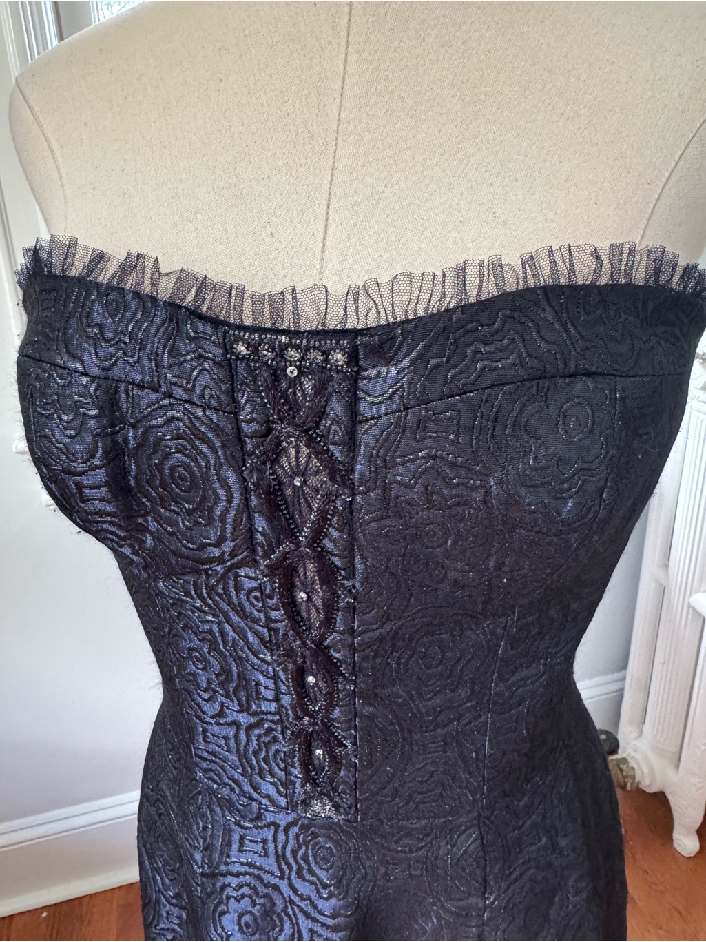 Badgley Mischka Navy/Black Jacquard Textured Dress